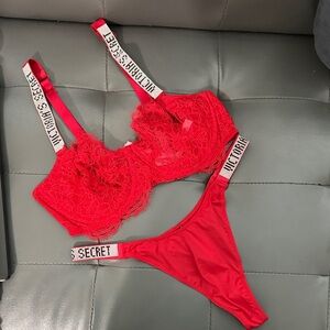 Victoria's Secret Very Sexy Bombshell Shine Strap bra and Brazilian panty